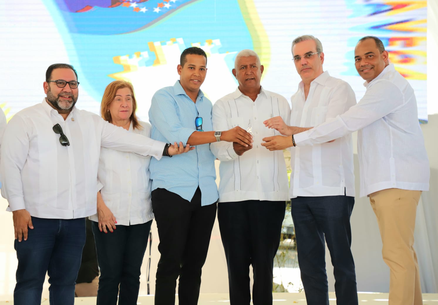 Presidente Abinader Anuncia Construcción Acueducto De Las Cabuyas Y ...